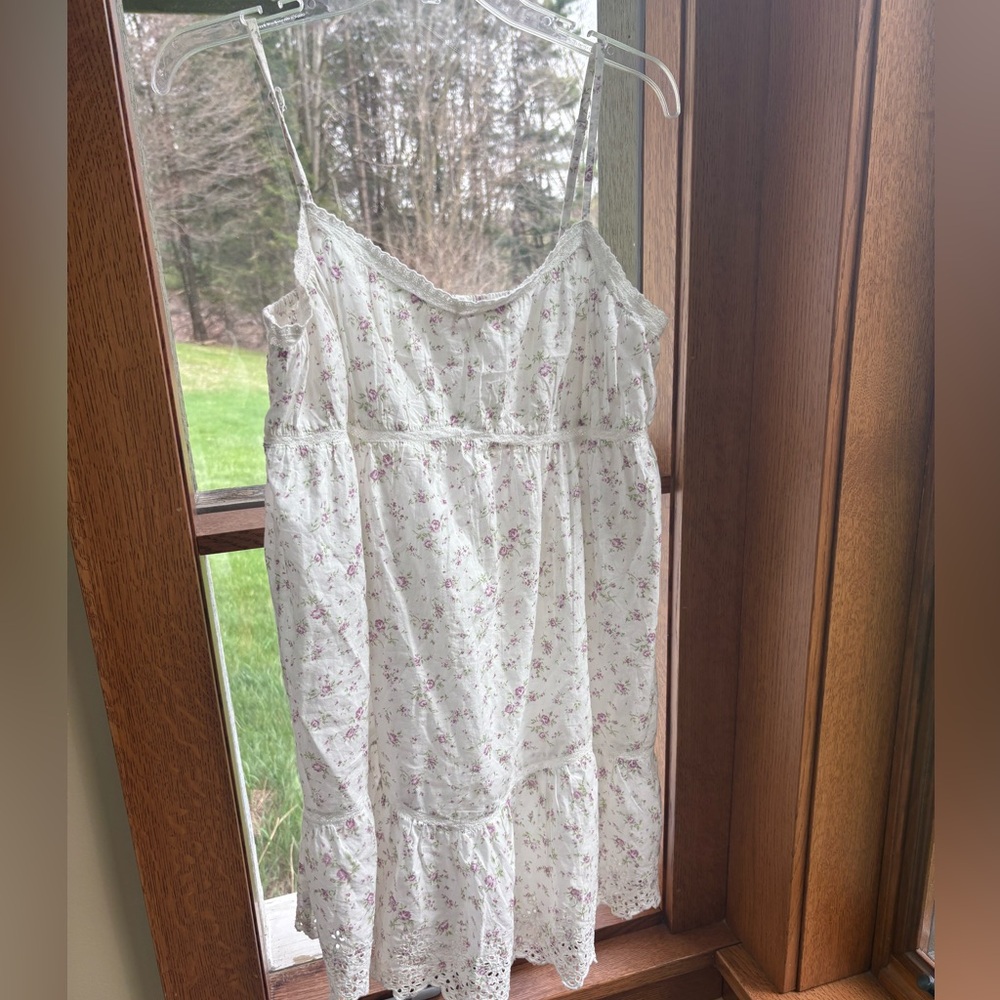 Rachel Ashwell Floral Babydoll Nightgown Roses White Pink Eyelet Lace Smocked L